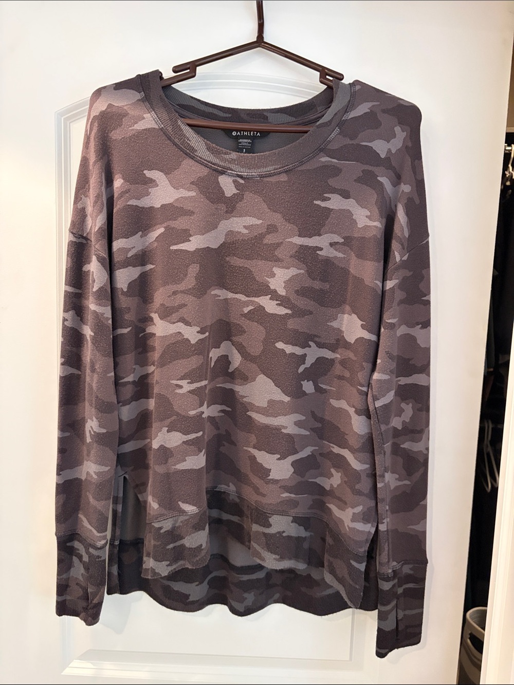 Athleta women’s Grey Camo Long-Sleeve Shirt